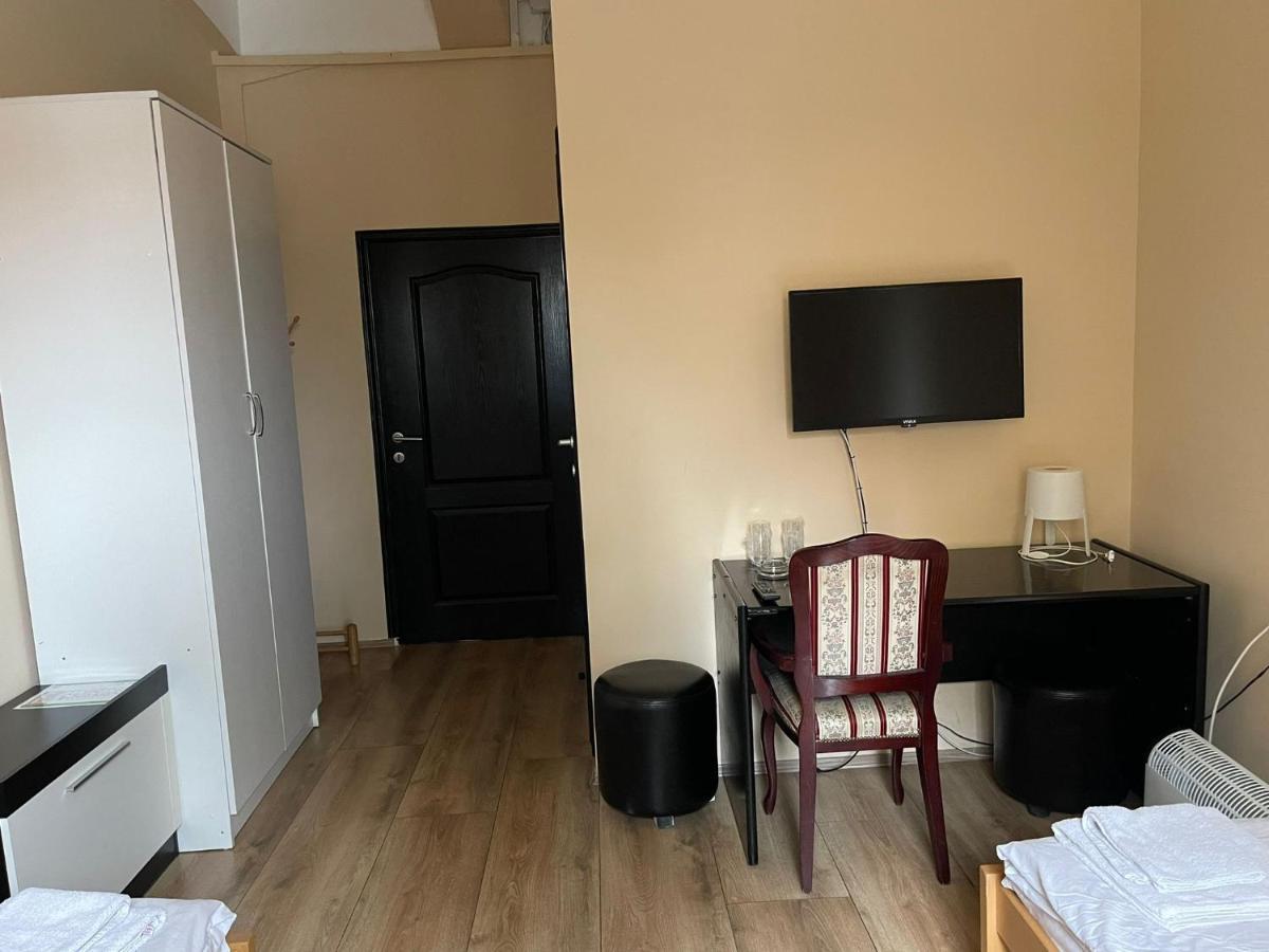 Hotel Dnd-X à Pančevo Extérieur photo
