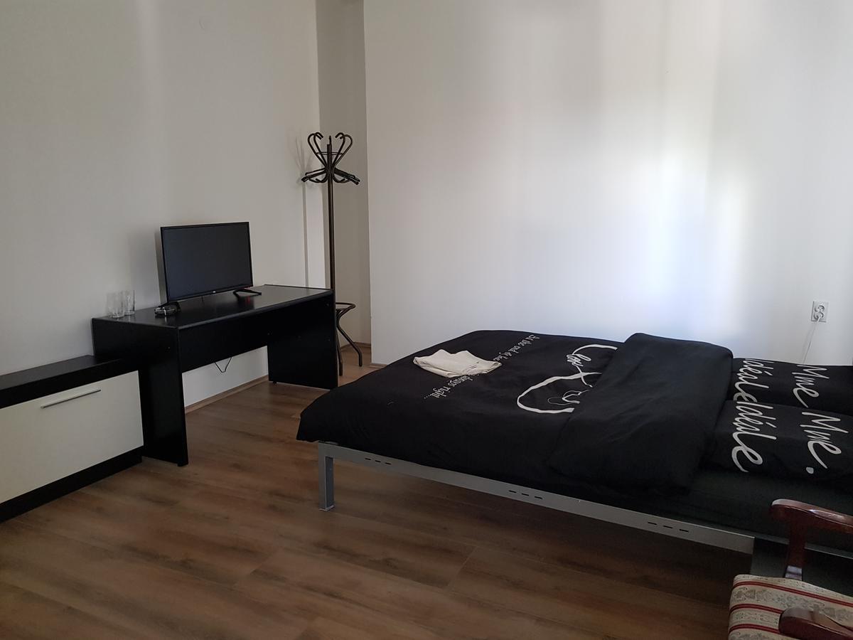 Hotel Dnd-X à Pančevo Extérieur photo